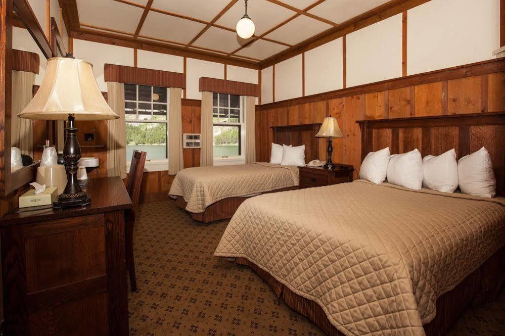 Many Glacier Hotel Babb ภายนอก รูปภาพ
